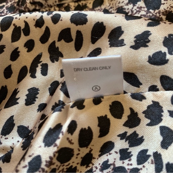 Erin London Sherpa Vest - Picture 5 of 7